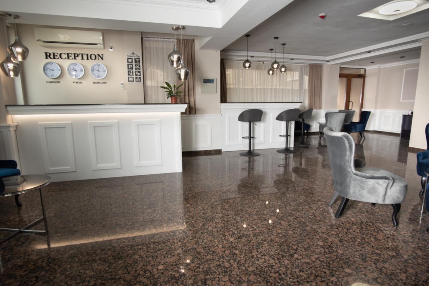 Vemara City Boutique Hotel-Free Parking Varna ภายนอก รูปภาพ